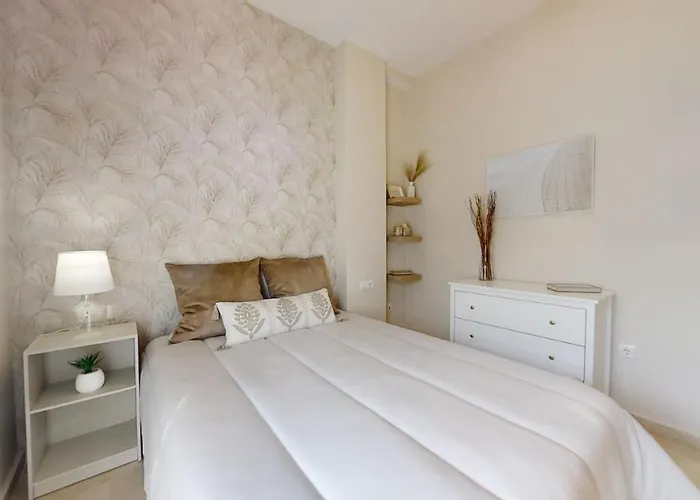 Centrico Tranquilo Diseno Moderno *